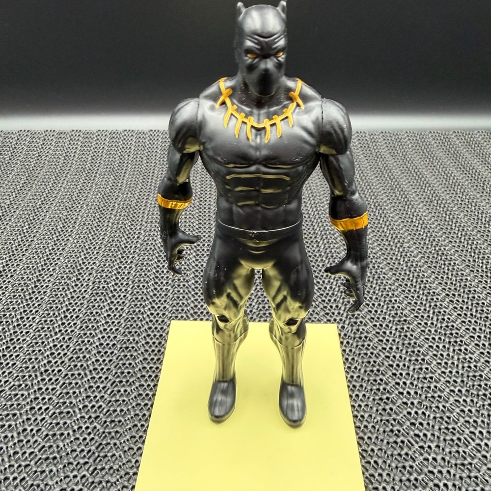 Marvel Avengers Titan Hero Series Black Panther 6" Action Figure B6882 Black